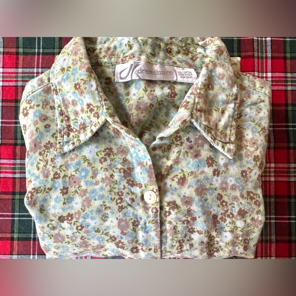 Dress Barn Floral Button-Down Shirt in Pastel Blue, Brown, Green